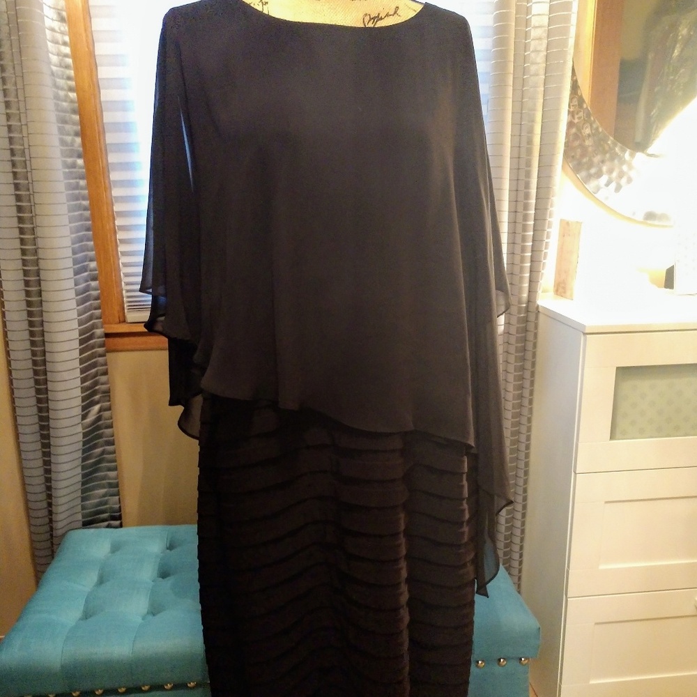 Scarlett 18w dress